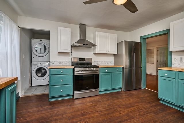 78 Ferry Street, Easthampton, MA 01027