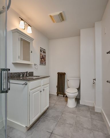78 Ferry Street, Easthampton, MA 01027