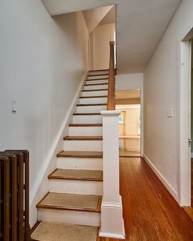 78 Ferry Street, Easthampton, MA 01027