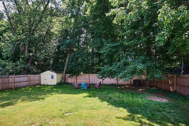 78 Ferry Street, Easthampton, MA 01027