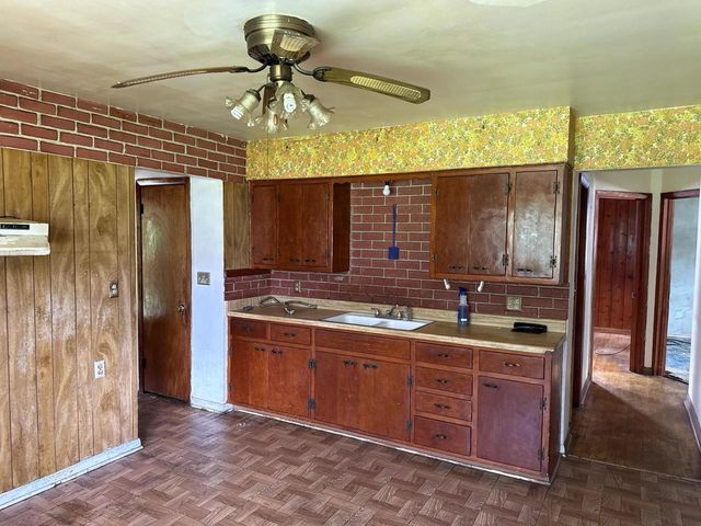 2025 Rupert BOULEVARD, Racine, WI 53405