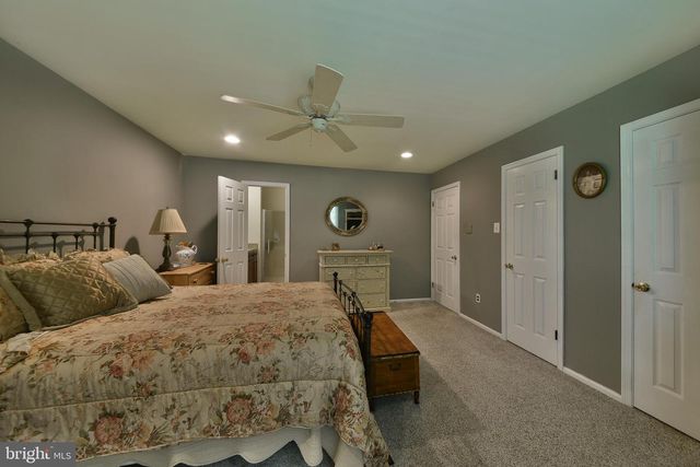 95 GOLF CLUB DR, Langhorne, PA 19047
