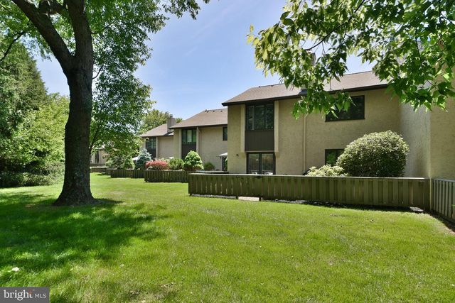 95 GOLF CLUB DR, Langhorne, PA 19047