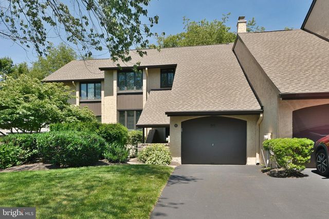 95 GOLF CLUB DR, Langhorne, PA 19047