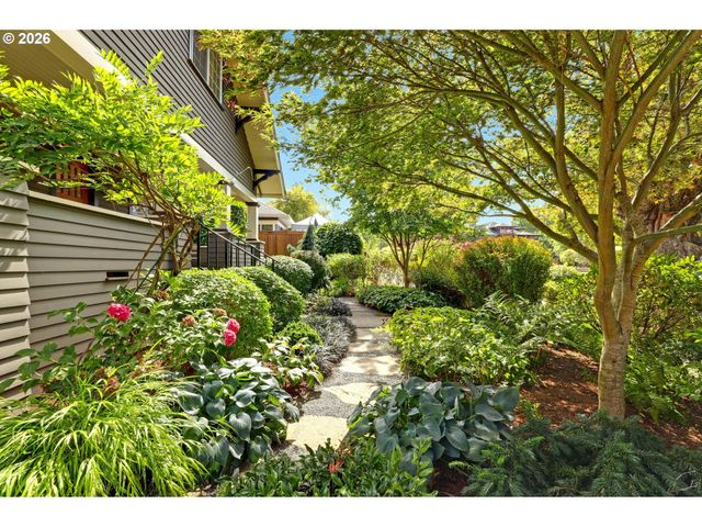 6014 Ne MALLORY Ave, Portland, OR 97211