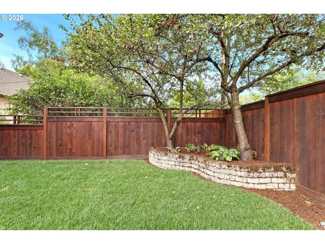 6014 Ne MALLORY Ave, Portland, OR 97211