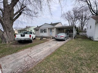 1339 Almon Avenue, Toledo, OH 43614
