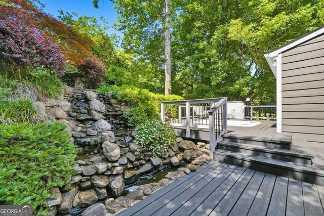 10250 Kinross Road, Roswell, GA 30076