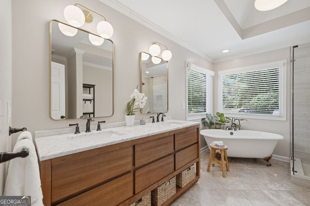 10250 Kinross Road, Roswell, GA 30076