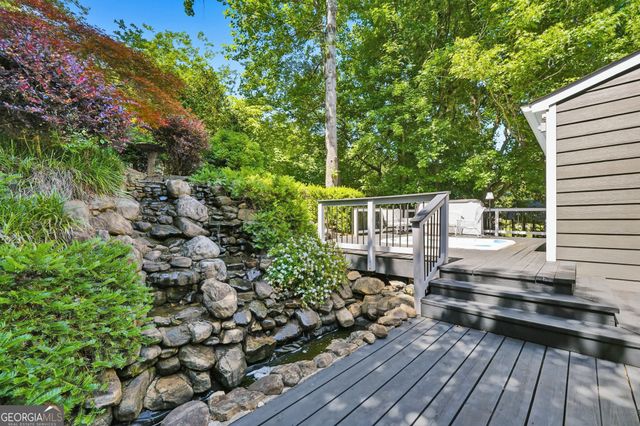 10250 Kinross Road, Roswell, GA 30076