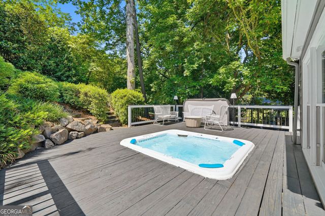 10250 Kinross Road, Roswell, GA 30076