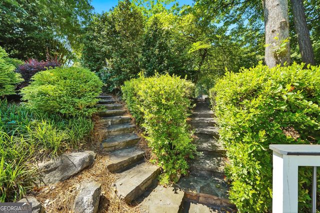 10250 Kinross Road, Roswell, GA 30076