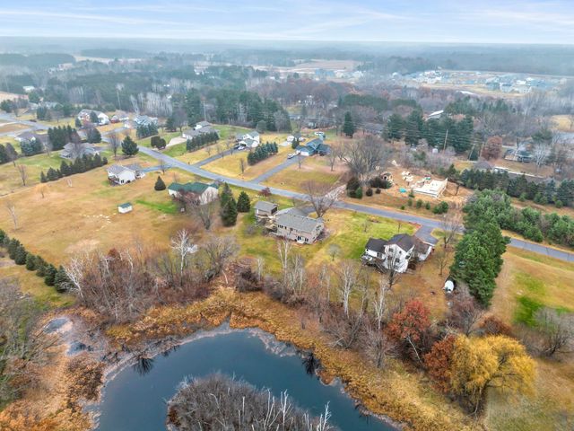 33584 Washington Street NE, Cambridge, MN 55008