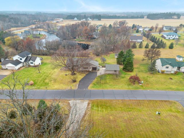 33584 Washington Street NE, Cambridge, MN 55008