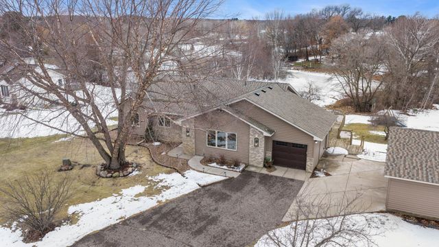 33584 Washington Street NE, Cambridge, MN 55008