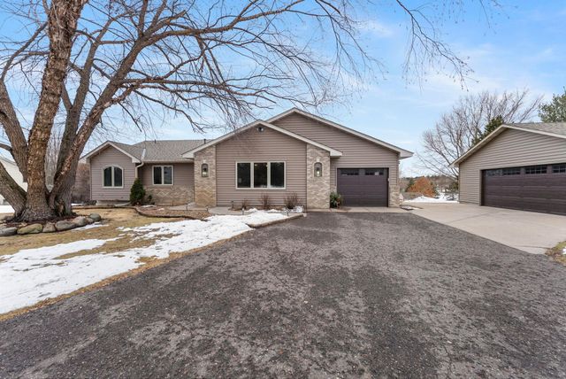 33584 Washington Street NE, Cambridge, MN 55008
