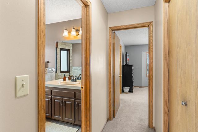 33584 Washington Street NE, Cambridge, MN 55008