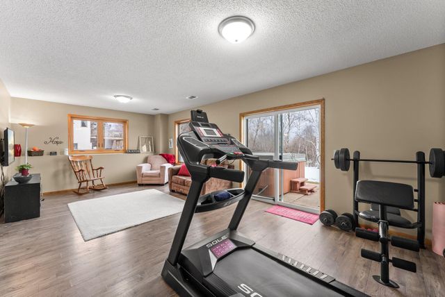 33584 Washington Street NE, Cambridge, MN 55008