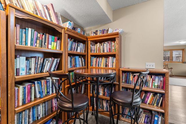 33584 Washington Street NE, Cambridge, MN 55008