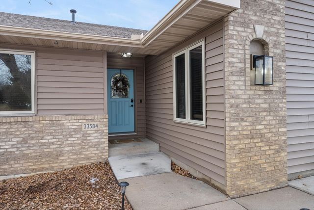 33584 Washington Street NE, Cambridge, MN 55008