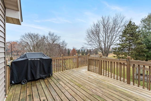 33584 Washington Street NE, Cambridge, MN 55008
