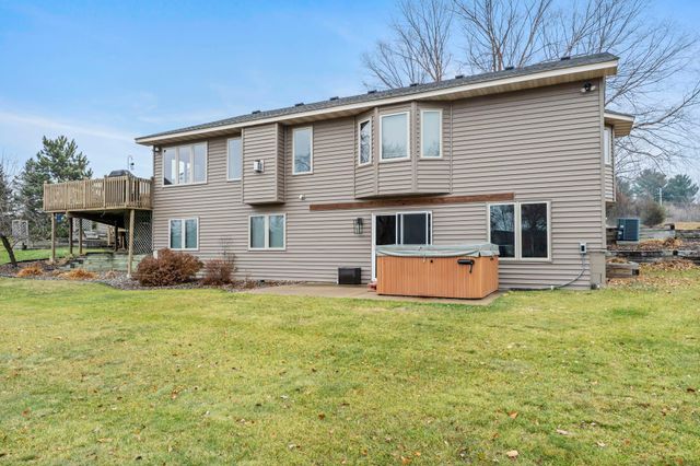 33584 Washington Street NE, Cambridge, MN 55008