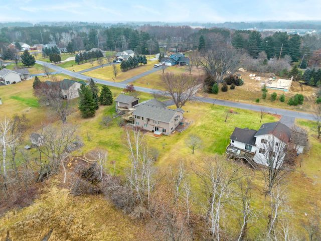 33584 Washington Street NE, Cambridge, MN 55008