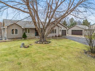 33584 Washington Street NE, Cambridge, MN 55008