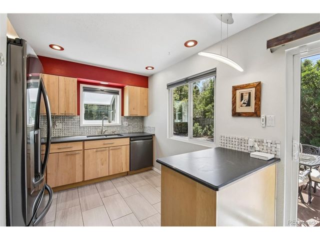 141 Zephyr St, Lakewood, CO 80226