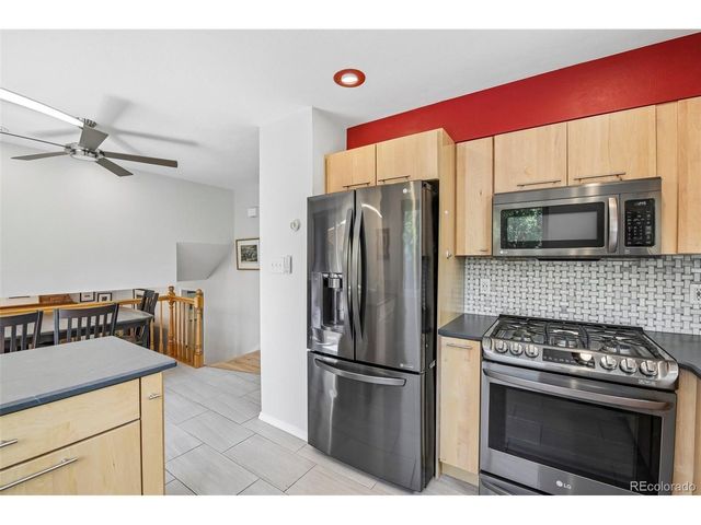 141 Zephyr St, Lakewood, CO 80226