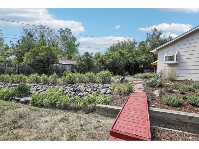 141 Zephyr St, Lakewood, CO 80226