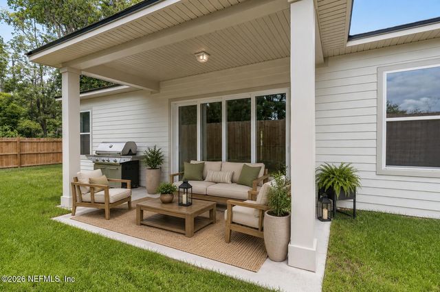 934 ANNA Avenue, Orange Park, FL 32073