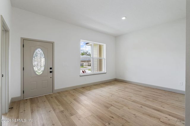 934 ANNA Avenue, Orange Park, FL 32073