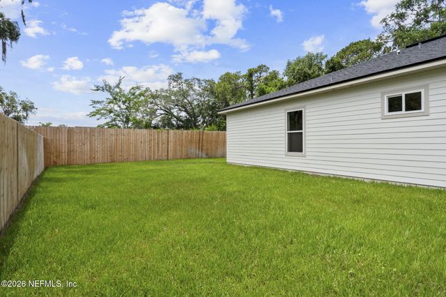 934 ANNA Avenue, Orange Park, FL 32073