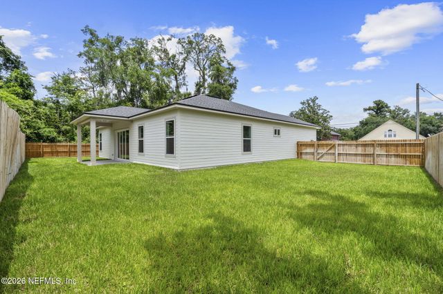 934 ANNA Avenue, Orange Park, FL 32073