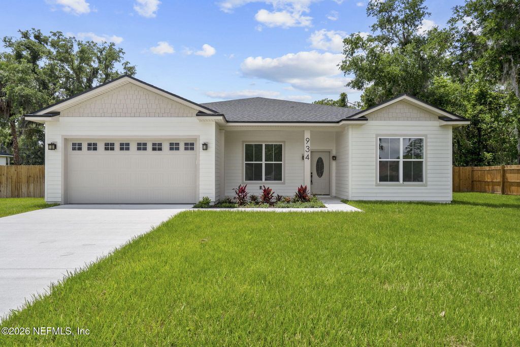 934 ANNA Avenue, Orange Park, FL 32073