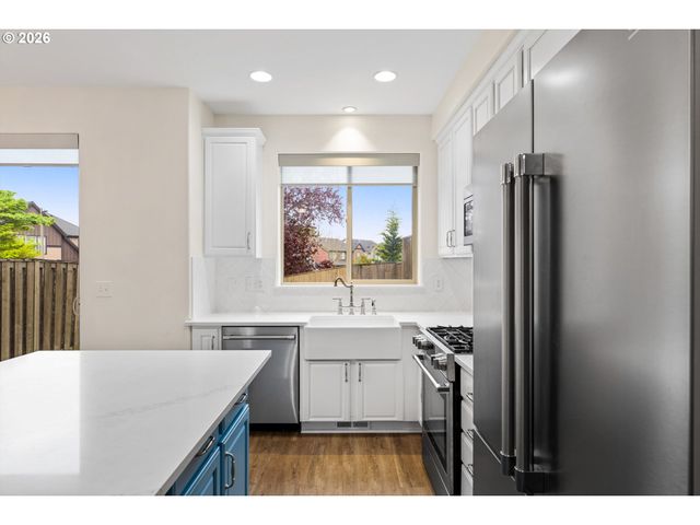 16415 Se PYRITE St, Damascus, OR 97089