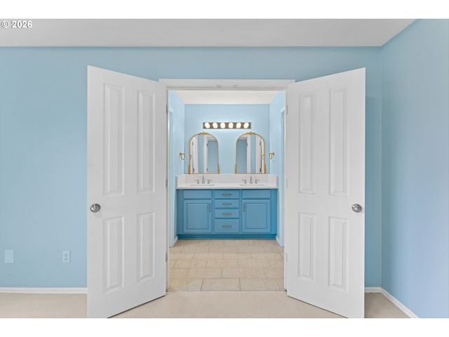 16415 Se PYRITE St, Damascus, OR 97089