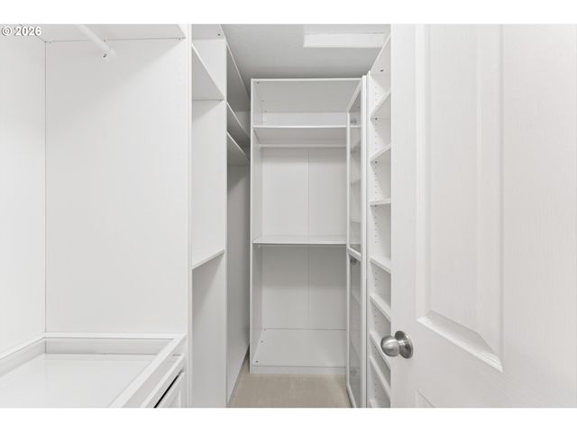 16415 Se PYRITE St, Damascus, OR 97089