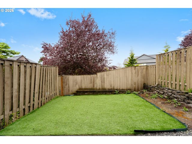 16415 Se PYRITE St, Damascus, OR 97089
