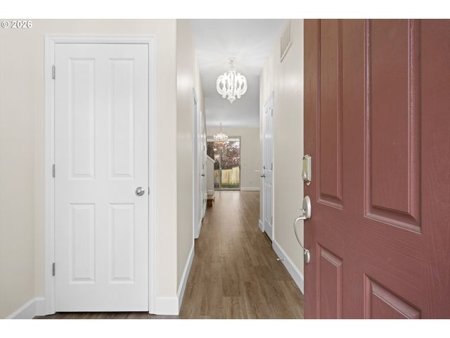 16415 Se PYRITE St, Damascus, OR 97089