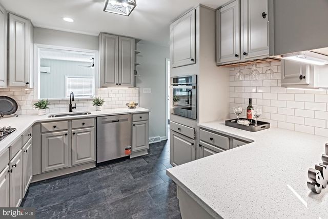 120 REYBOLD DR, Delaware City, DE 19706