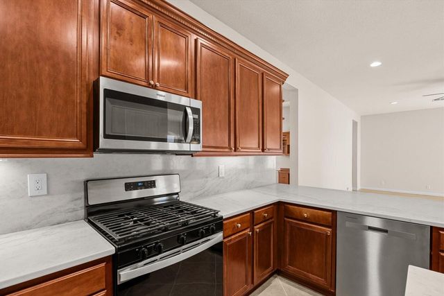 206 NW Magnolia Lakes Boulevard, Port St. Lucie, Port St Lucie, FL 34986