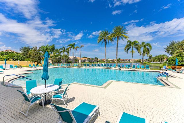 206 NW Magnolia Lakes Boulevard, Port St. Lucie, Port St Lucie, FL 34986