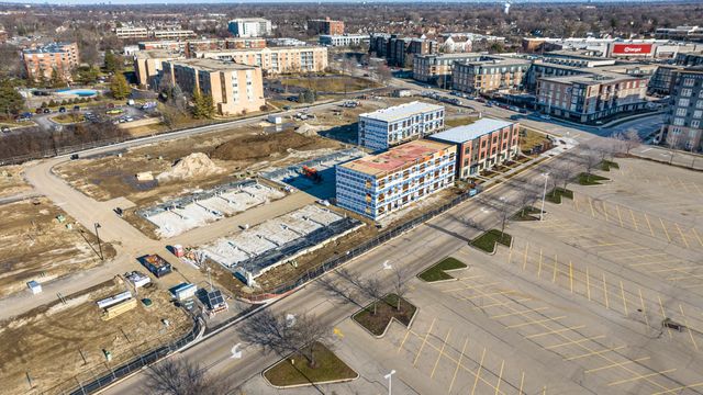 378 Summit Circle, Lombard, IL 60148