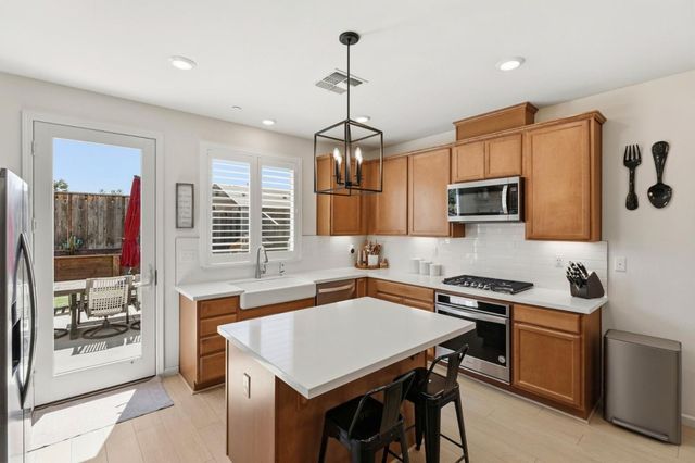 2923 Kings Way, Hollister, CA 95023