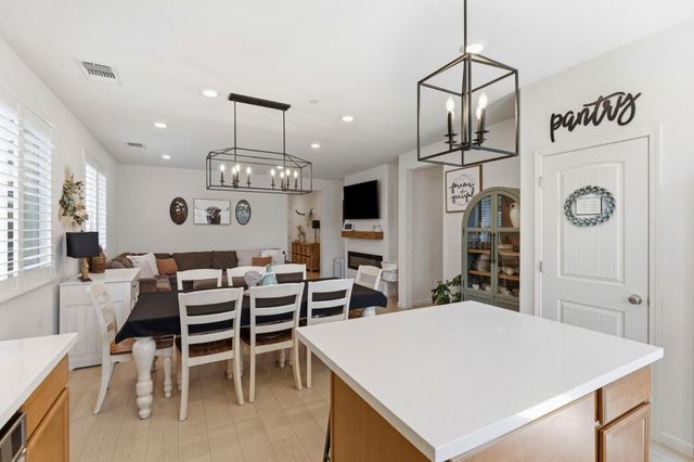 2923 Kings Way, Hollister, CA 95023