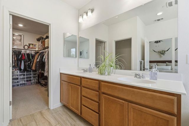 2923 Kings Way, Hollister, CA 95023
