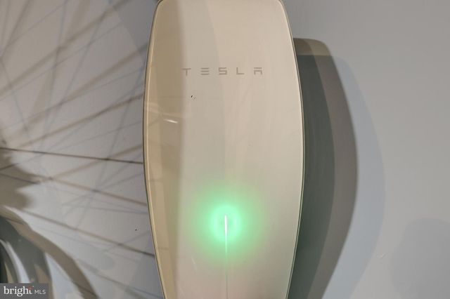 120 FORTNIGHTLY BLVD, Herndon, VA 20170