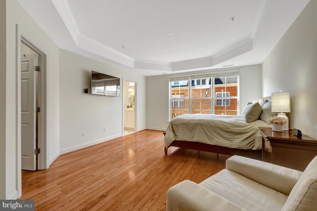 120 FORTNIGHTLY BLVD, Herndon, VA 20170